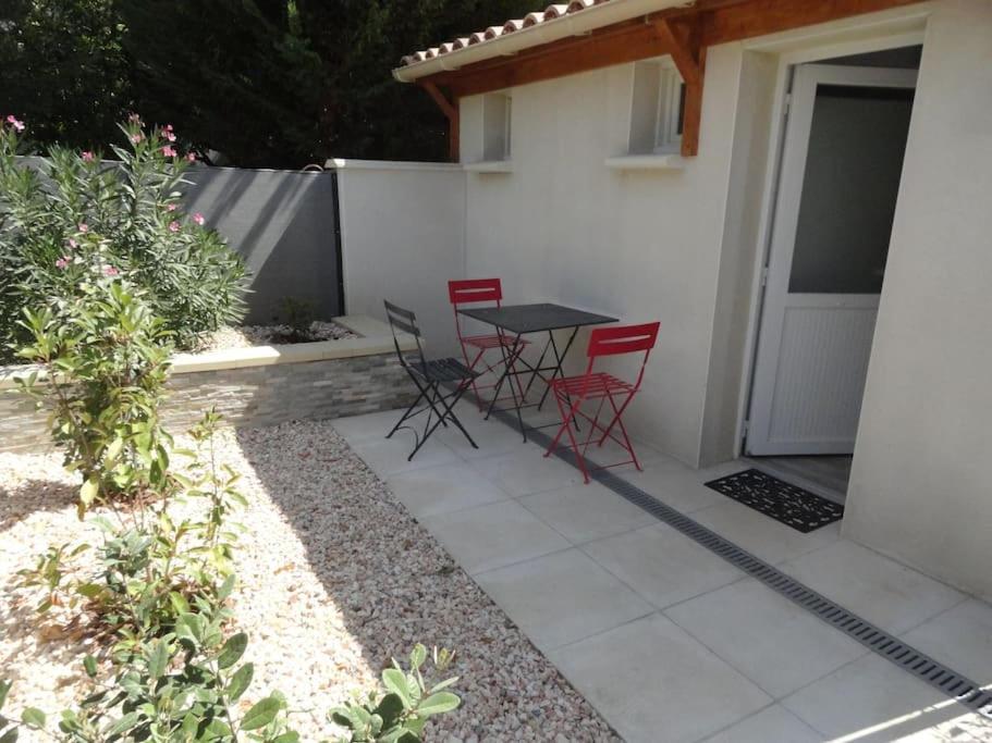 Gite L Abri Costier Villa Villeveyrac Exterior foto